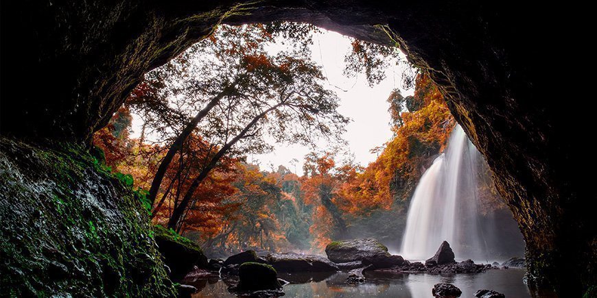 Haew Suwat vattenfall i Khao Yai nationalpark, Thailand