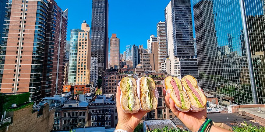 Bagels till frukost i New York